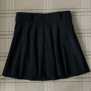 Aritzia Black Pleated Mini Skirt